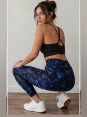 Lululemon Fast and Free High Rise Tight Blue Camo Print 5 Pocket Sz 6